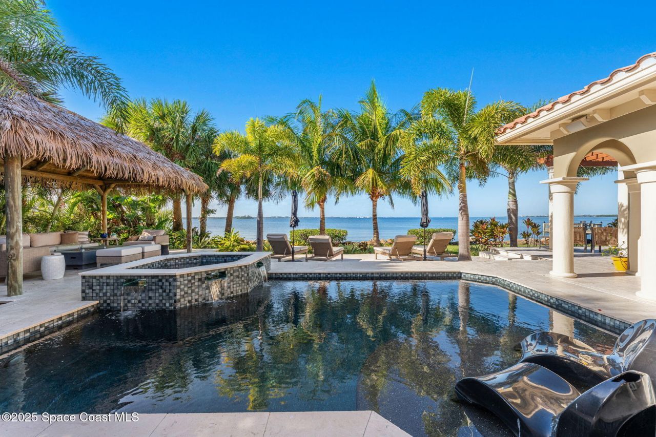 467 Spoonbill Lane, Melbourne Beach, FL 32951 Photo