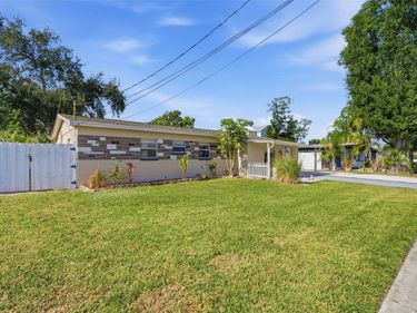 318 COUNTRY CLUB DRIVE, OLDSMAR, FL 34677