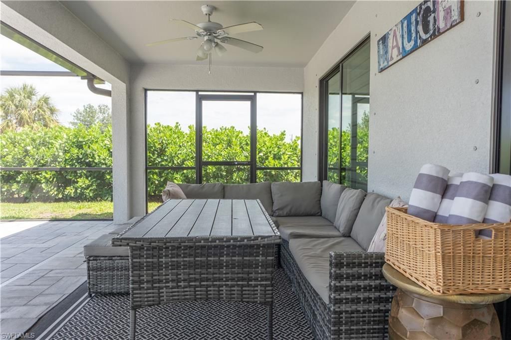 3318 SW 8th Pl, Cape Coral, FL 33914 Photo