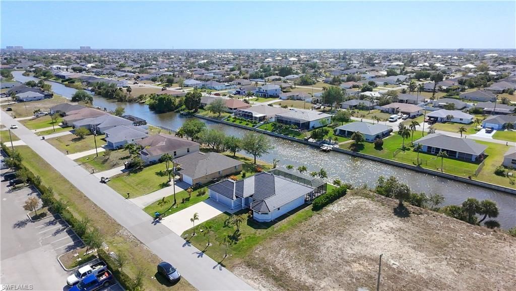 3318 SW 8th Pl, Cape Coral, FL 33914 Photo