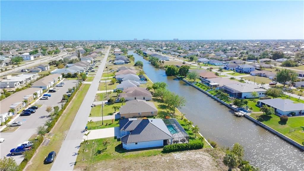 3318 SW 8th Pl, Cape Coral, FL 33914 Photo