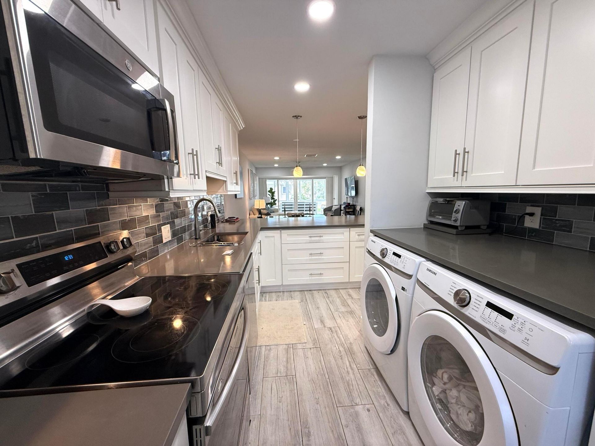 1360 NW 19th Terrace, Unit 202, Delray Beach, FL 33445 Photo