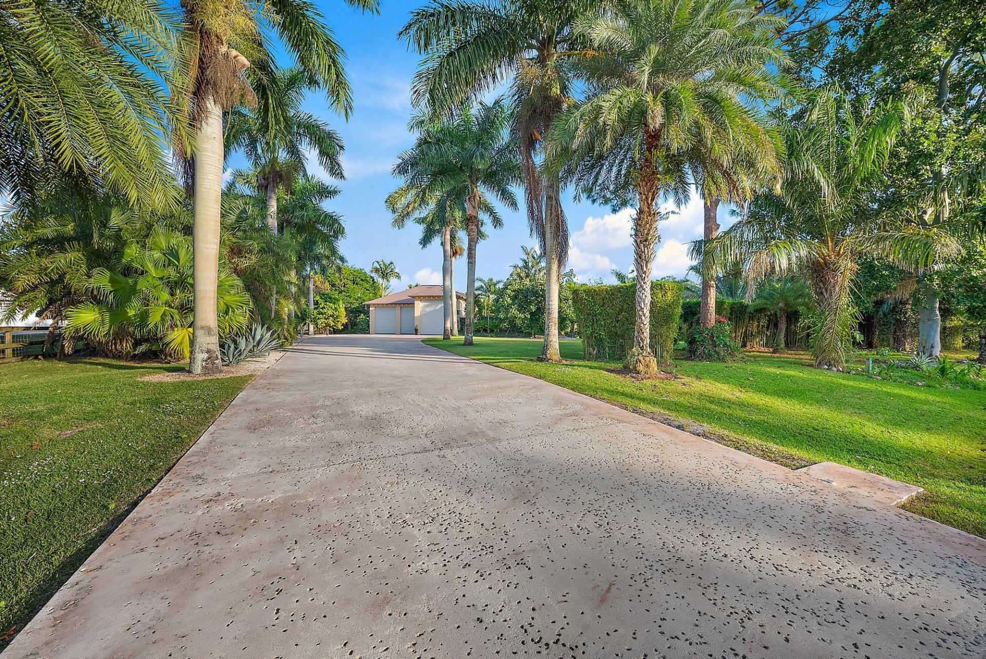 709 SW Imperial Drive, Palm City, FL 34990 Photo