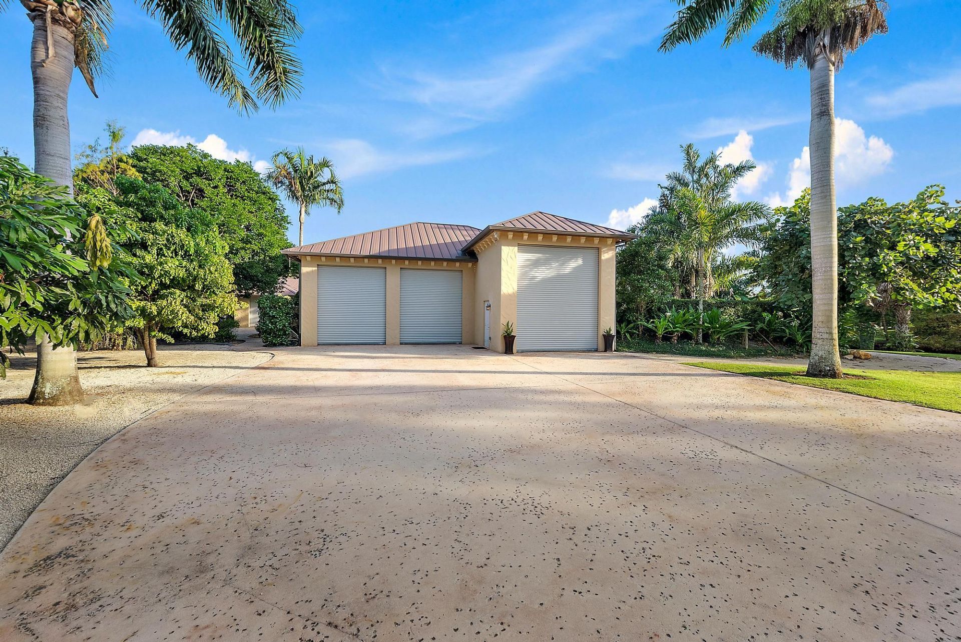 709 SW Imperial Drive, Palm City, FL 34990 Photo