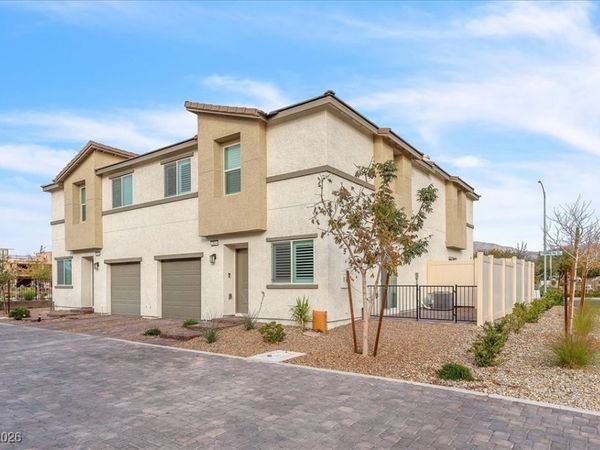 2814 Riverside Gold Court, North Las Vegas, NV 89086