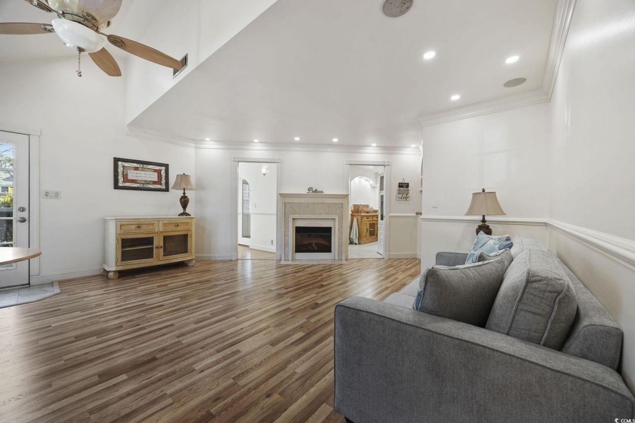 1202 Benna Dr. Photo 8