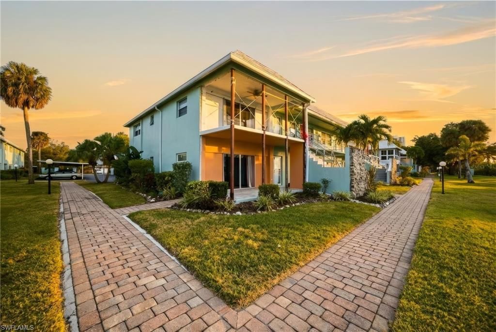 3225 E Riverside Dr, Unit 31C, Fort Myers, FL 33916 Photo