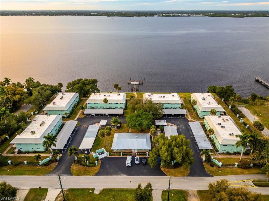 3225 E Riverside Dr, Unit 31C, Fort Myers, FL 33916 Photo