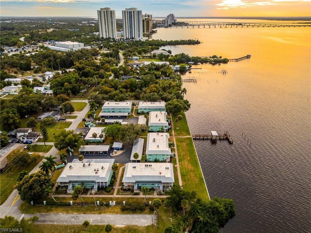 3225 E Riverside Dr, Unit 31C, Fort Myers, FL 33916 Photo