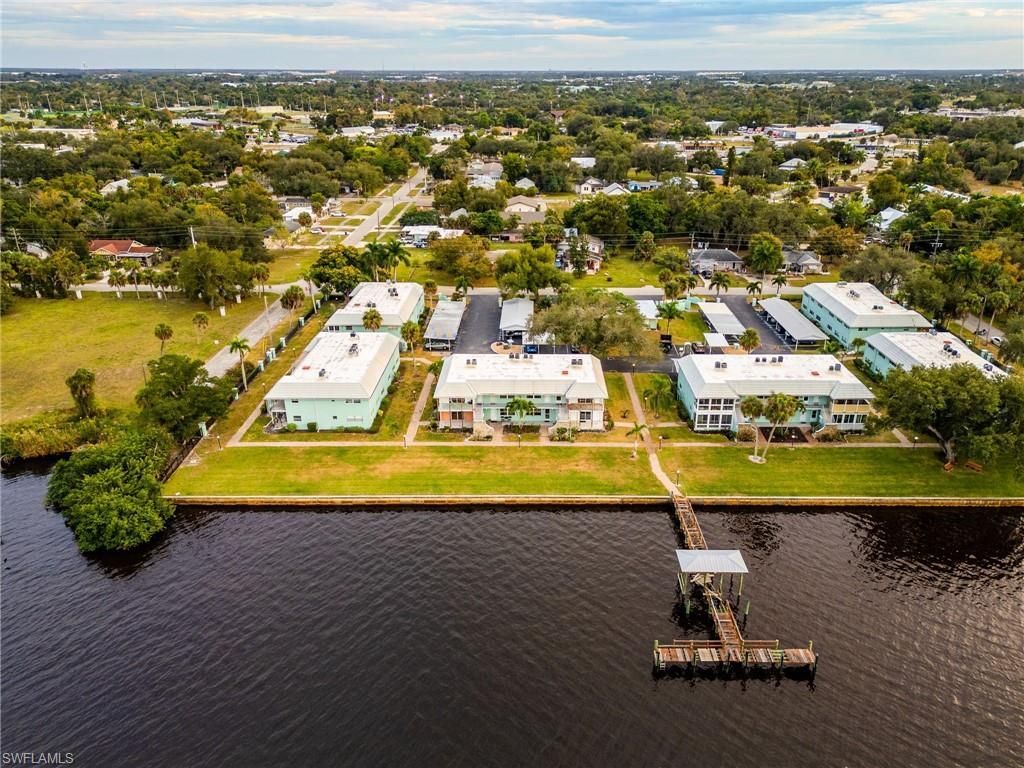 3225 E Riverside Dr, Unit 31C, Fort Myers, FL 33916 Photo