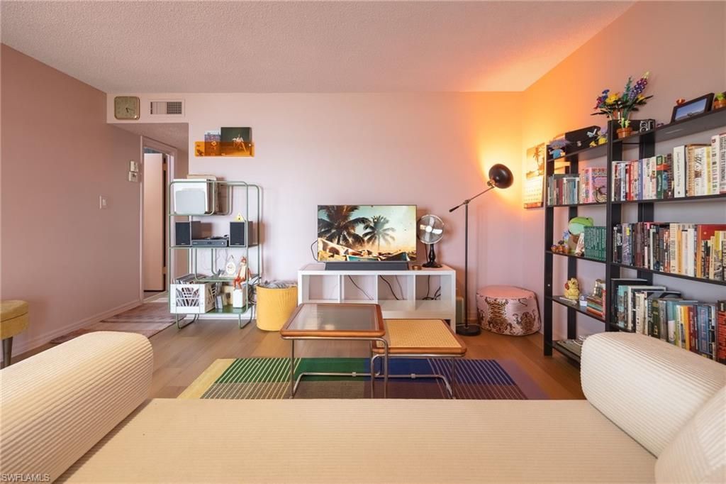 3225 E Riverside Dr, Unit 31C, Fort Myers, FL 33916 Photo