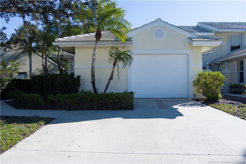 2425 SW Foxpoint Trail, Palm City, FL 34990 Photo