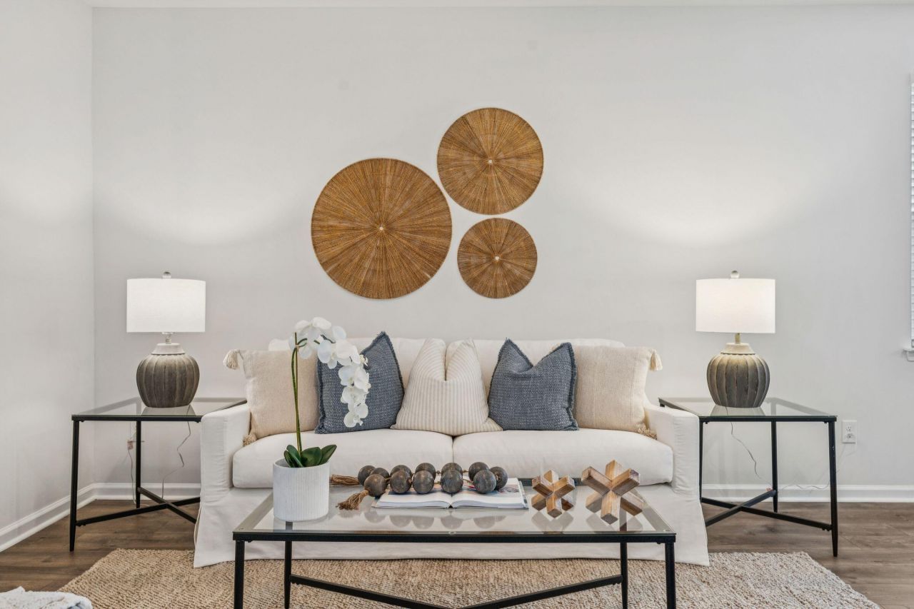 223 Silver Creek Drive Photo 23