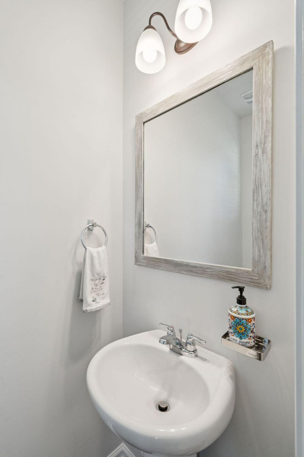 223 Silver Creek Drive Photo 41