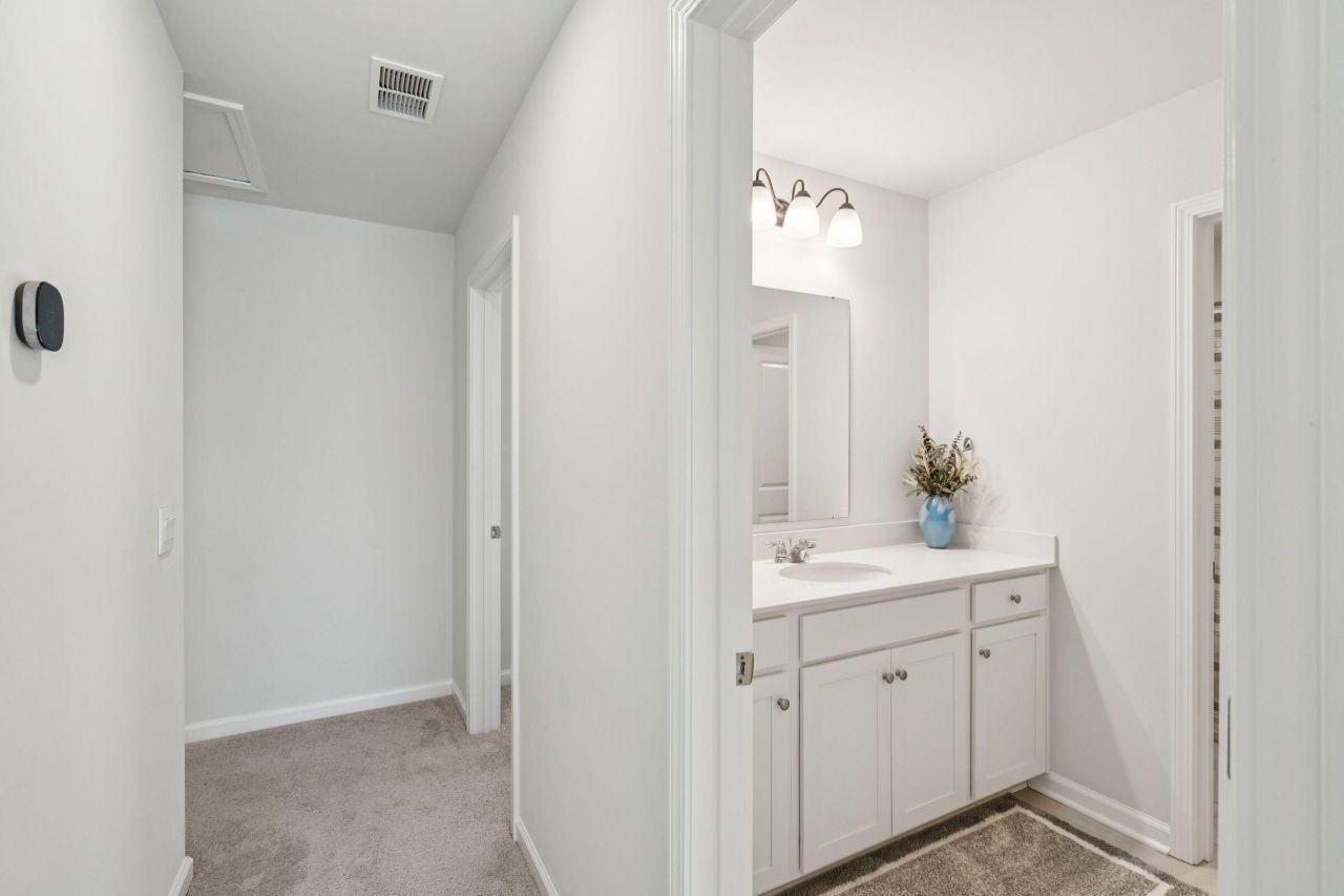 223 Silver Creek Drive Photo 53