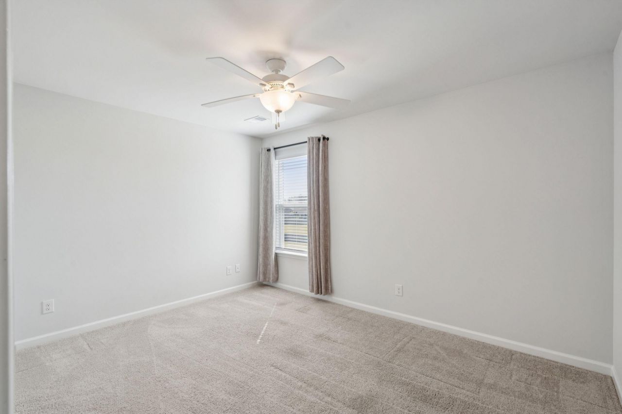 223 Silver Creek Drive Photo 61