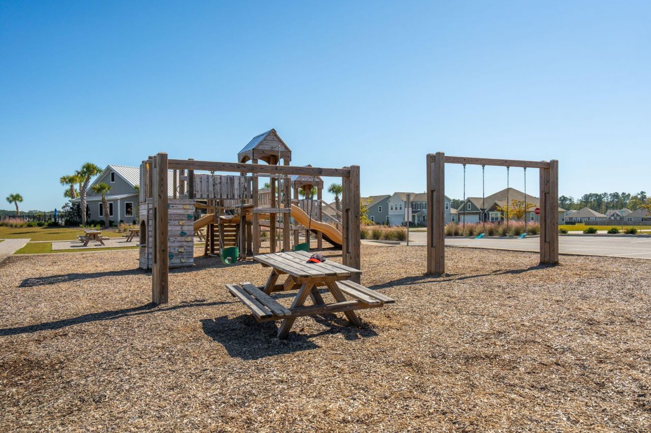 223 Silver Creek Drive Photo 74