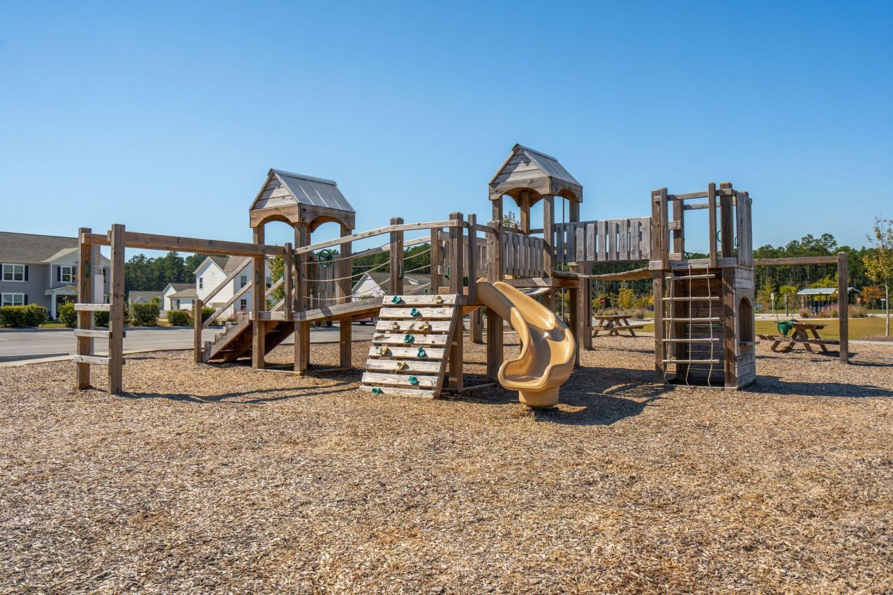 223 Silver Creek Drive Photo 78