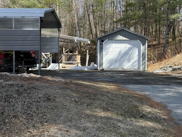 34 Ponderosa Park, Charlestown, NH 03603