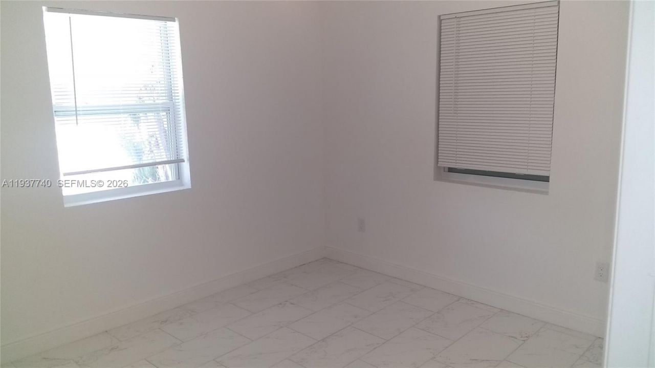 710 52nd St, West Palm Beach, FL 33407 Photo