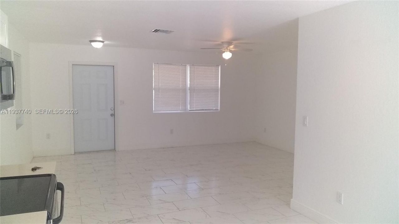 710 52nd St, West Palm Beach, FL 33407 Photo