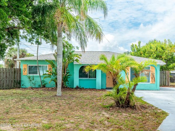 211 Avenida De Paz, Indialantic, FL 32903