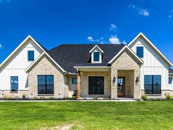 5270 Sunset Road, Caddo Mills, TX 75135