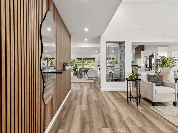 205 Cedar Heights, Thousand Oaks, CA 91360