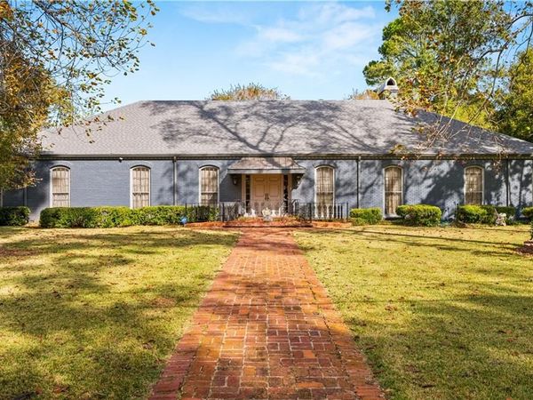 3803 PECAN Drive, Alexandria, LA 71302