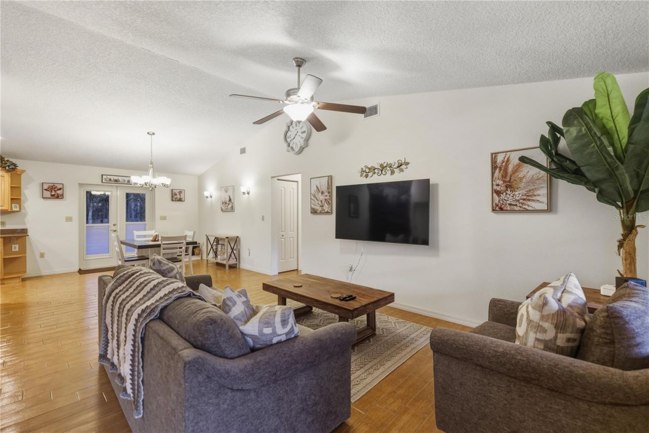 12028 S Pine Oak Terrace, Floral City, FL 34436 Photo