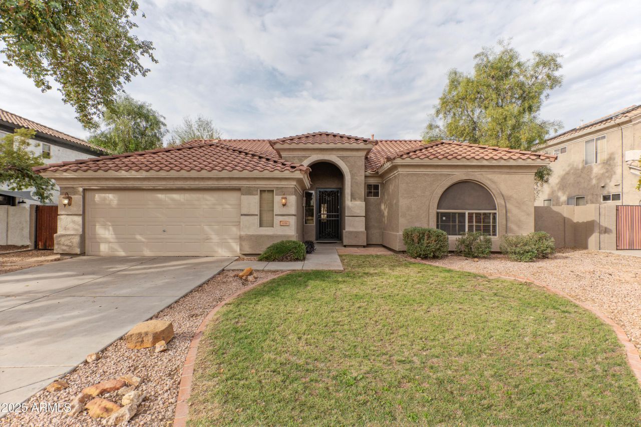 1370 S Central Drive, Chandler, AZ 85286 Main Photo
