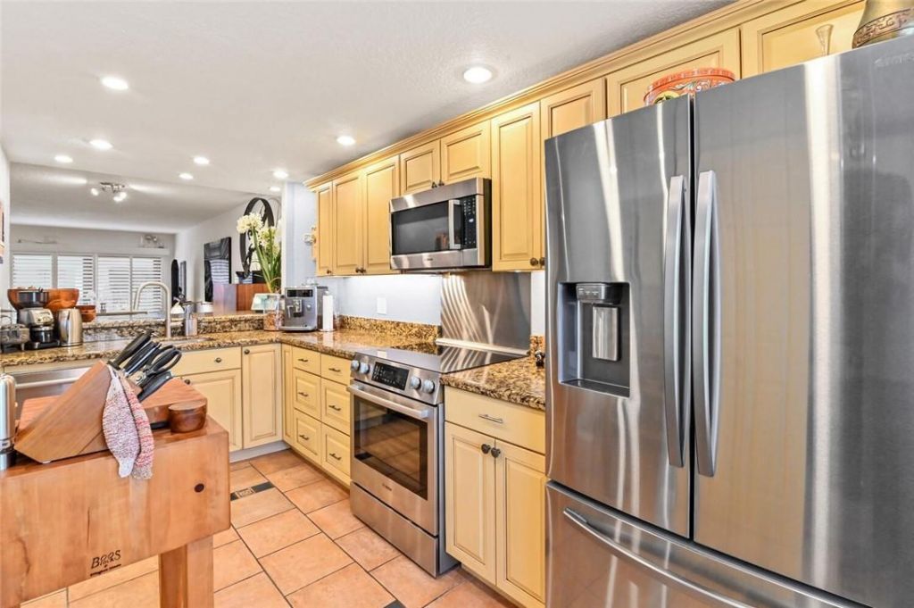 2029 N Ocean Boulevard, Unit 410, Fort Lauderdale, FL 33305 Photo