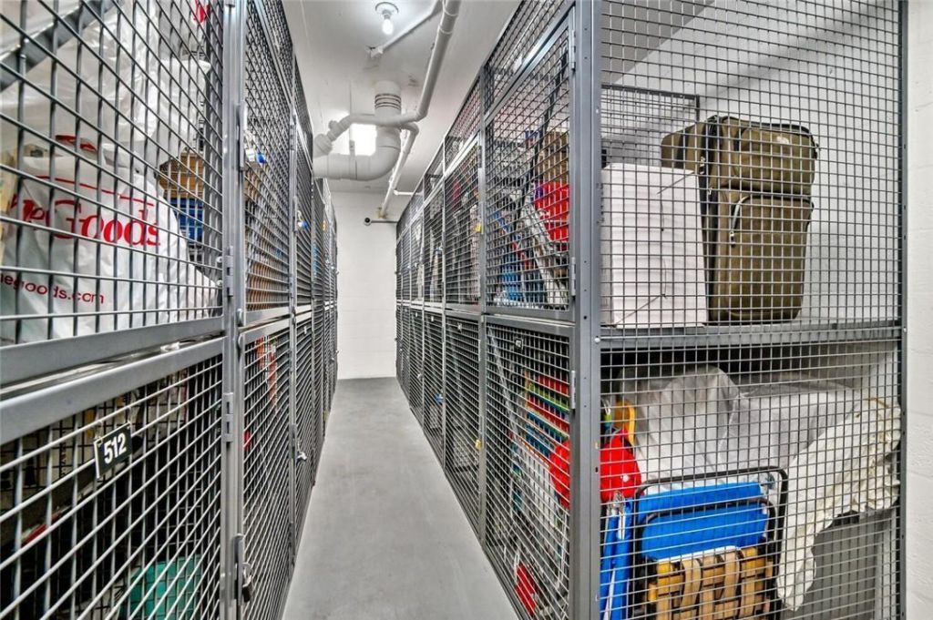 2029 N Ocean Boulevard, Unit 410, Fort Lauderdale, FL 33305 Photo