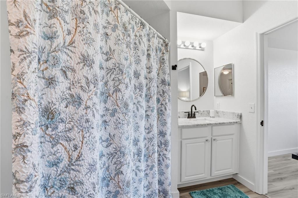 15585 Ocean Walk Cir, Unit 313, Fort Myers, FL 33908 Photo