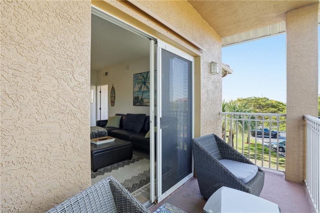 15585 Ocean Walk Cir, Unit 313, Fort Myers, FL 33908 Photo