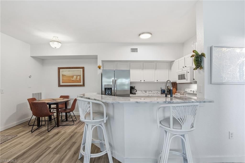 15585 Ocean Walk Cir, Unit 313, Fort Myers, FL 33908 Photo