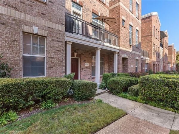 15765 Seabolt, Unit 41, Addison, TX 75001