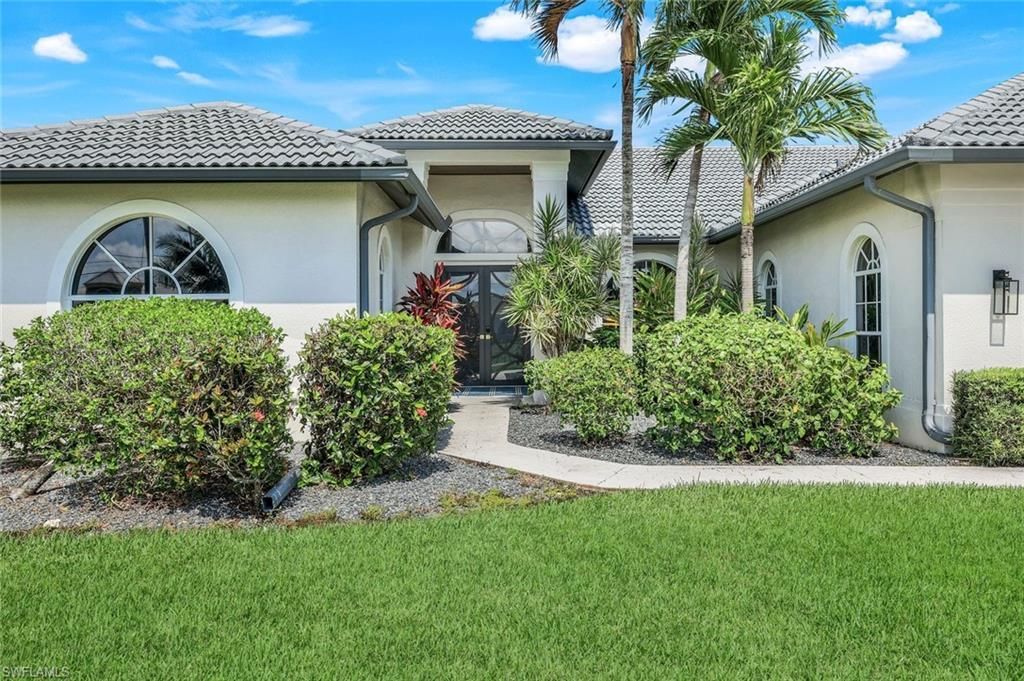 3347 SE 19th Ave, Cape Coral, FL 33904 Photo