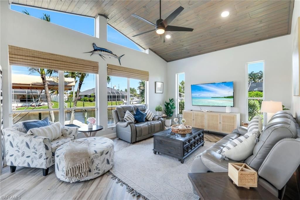 3347 SE 19th Ave, Cape Coral, FL 33904 Photo