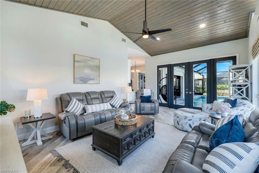 3347 SE 19th Ave, Cape Coral, FL 33904 Photo