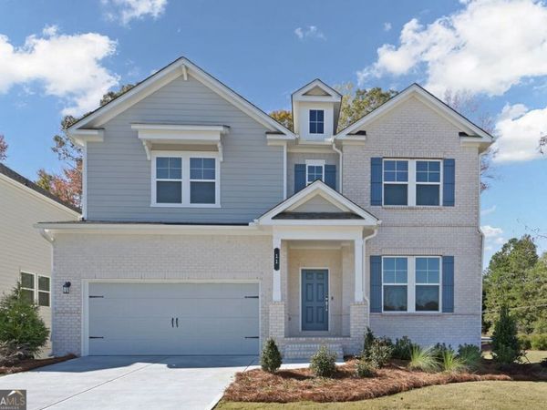 11 Bennett Farm Drive, Loganville, GA 30052