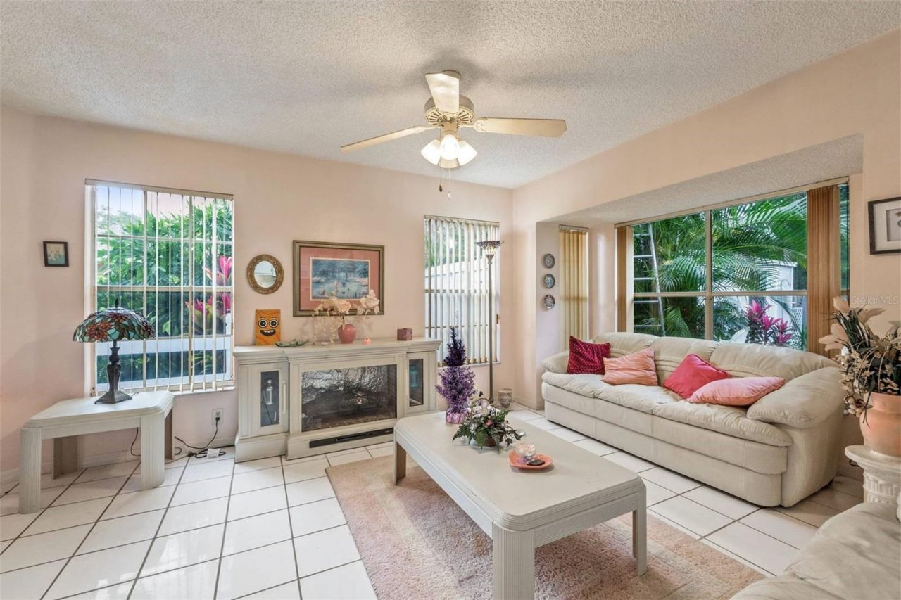 1208 Citrus Oaks Avenue, Gotha, FL 34734 Photo