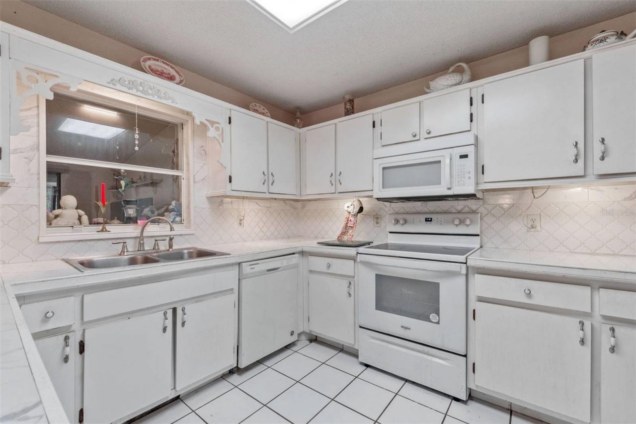 1208 Citrus Oaks Avenue, Gotha, FL 34734 Photo