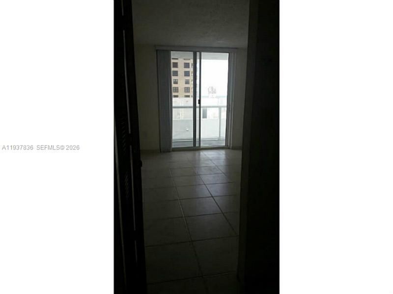 2457 Collins Ave, Unit 1002, Miami Beach, FL 33140 Photo