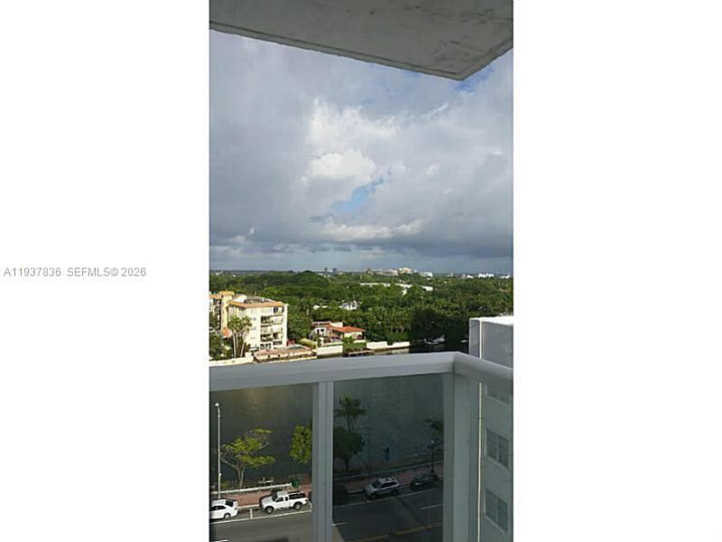2457 Collins Ave, Unit 1002, Miami Beach, FL 33140 Photo