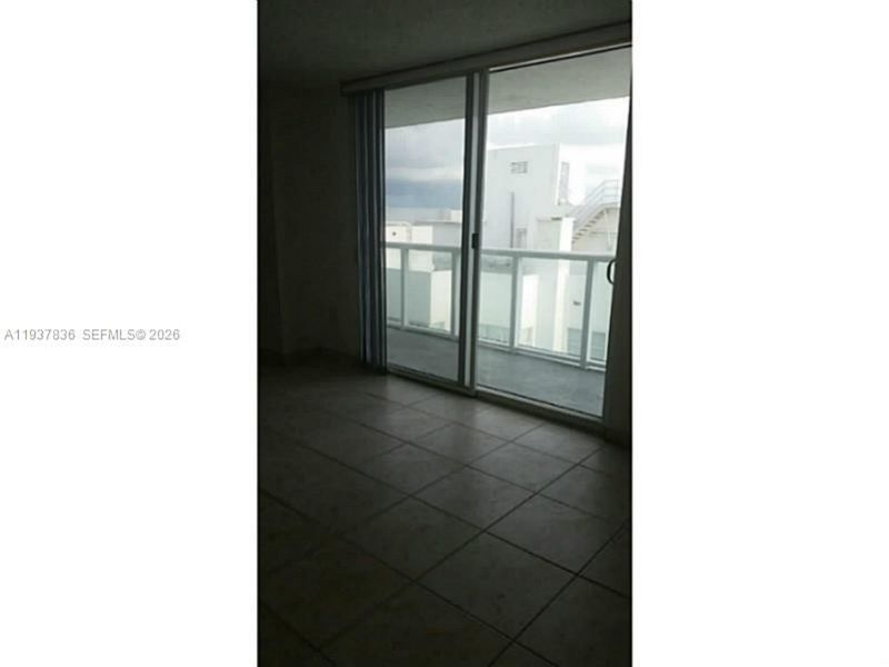 2457 Collins Ave, Unit 1002, Miami Beach, FL 33140 Photo