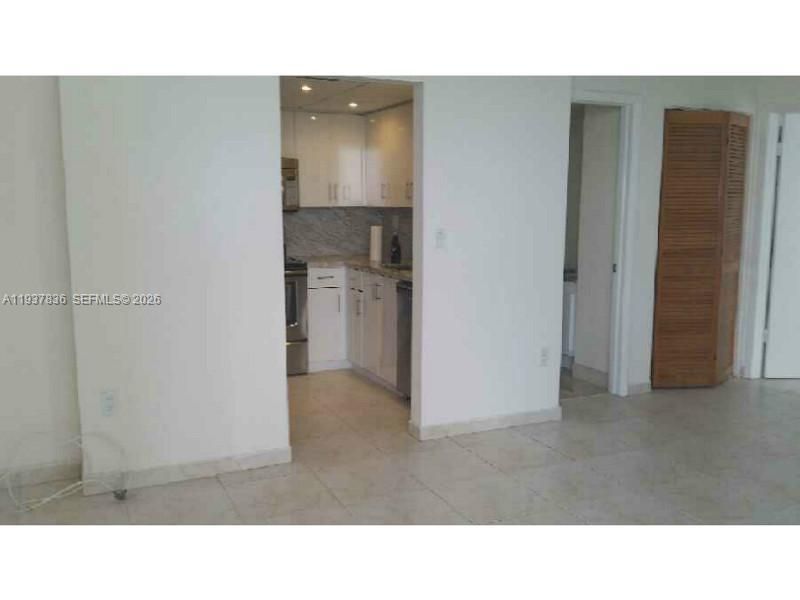 2457 Collins Ave, Unit 1002, Miami Beach, FL 33140 Photo