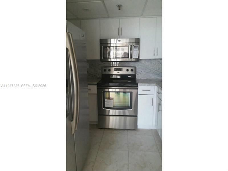 2457 Collins Ave, Unit 1002, Miami Beach, FL 33140 Photo