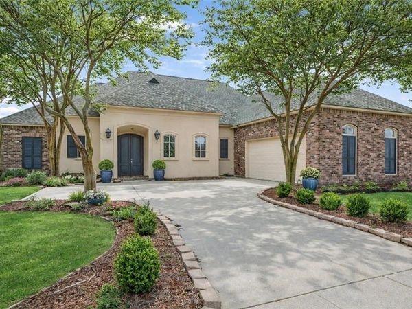 16816 WHITE SPRINGS Avenue, Baton Rouge, LA 70816