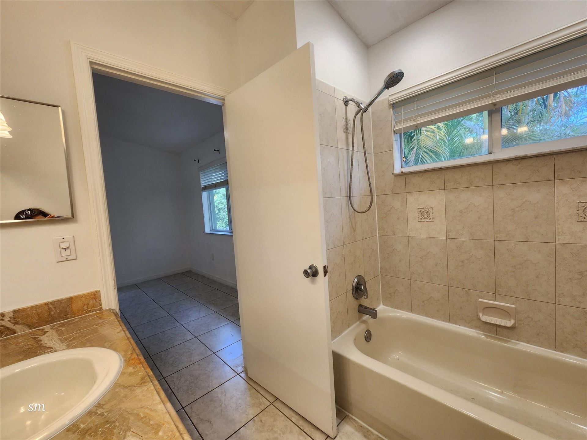 119 Hidden Court Road, Hollywood, FL 33023 Photo